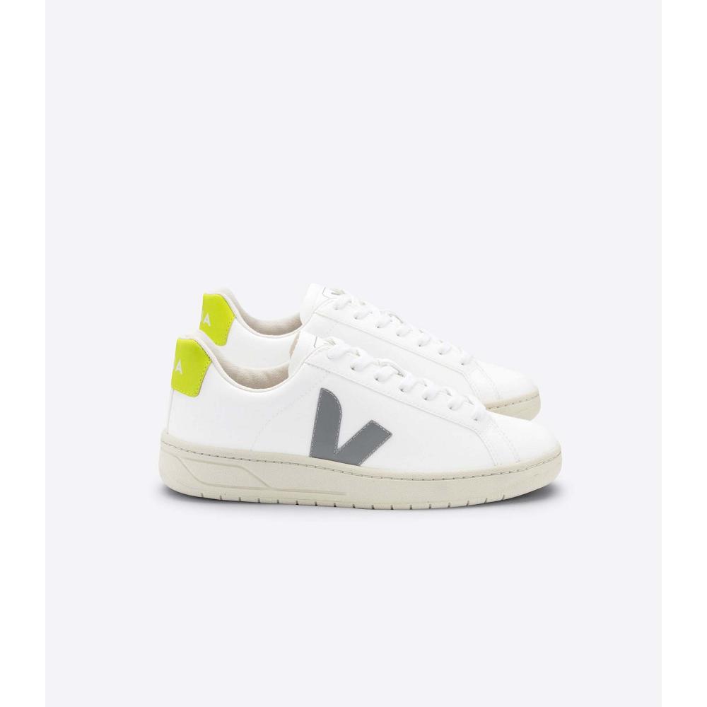 Veja URCA CWL Men\'s Shoes White/Green | CA 275BEX